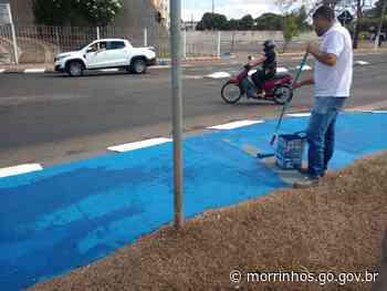 SMT segue recuperando a sinalização horizontal da cidade - Prefeitura Municipal de Morrinhos (.gov)