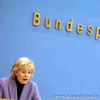 Karlsruhe prüft Förderung von AfD-naher Stiftung im Oktober - radioeuskirchen.de