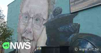 Muurschildering ter ere van Gaston Berghmans ingewijd in Merksem: "Hij lijkt er sprekend op" - vrt.be