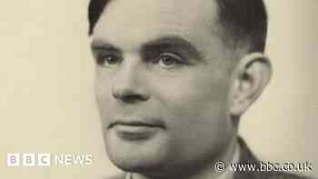Alan Turing sculpture for King's College, Cambridge, approved