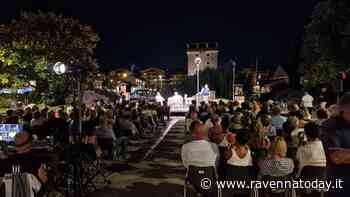 Oltre 1000 persone per il festival 'Filosofia sotto le stelle' a Cervia - RavennaToday