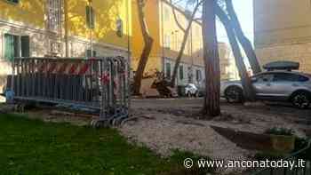 Via Fabriano, l’eterno cantiere: 30 metri di strada aspettano i lavori dal 2021 - AnconaToday