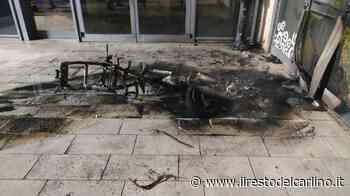 Fabriano, ruba pezzi da un motorino ma la sigaretta appicca il rogo: arrestato - il Resto del Carlino