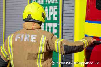 Dartford Heath: Firefighters tackle grassland fire
