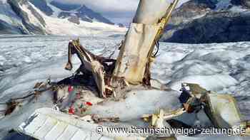 Schmelzender Gletscher gibt  Flugzeugwrack frei