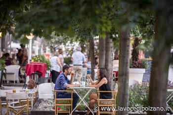Martedìsera a Merano: il 9 agosto quinto appuntamento all'insegna degli anni Sessanta - La Voce di Bolzano