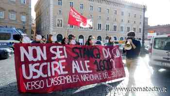 Scuola, fine degli orari scaglionati: dal 15 settembre si torna a una campanella unica