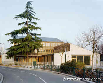 Le Cèdre Community & Youth Center / Guillaume Ramillien Architecture - ArchDaily
