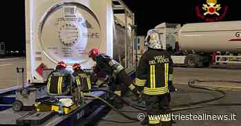 Porto di Trieste, fuga di gas propano: intervento di 9 ore dei Vigili - Trieste News