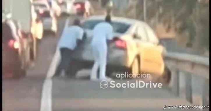 Spinge l’auto sulla ciclabile per evitare l’alcol-test: 26enne arrestato, multato e patente ritirata