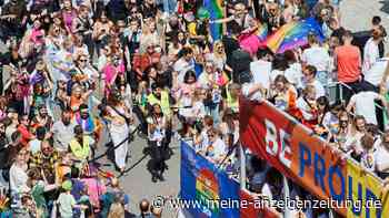 Hunderttausende beim CSD in Hamburg