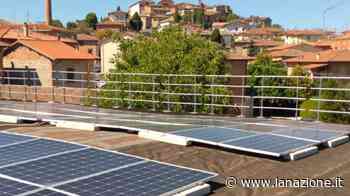 Torrita di Siena, fotovoltaico a scuola: produce elettricità anche per i negozi - LA NAZIONE