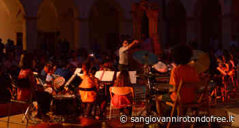 "L' orchestra Suoni del Sud a San Giovanni Rotondo con lo spettacolo Sanremo famosi" - San Giovanni Rotondo Free