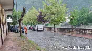 Maltempo, strade, botteghe e negozi allagati: la situazione - ciociariaoggi.it