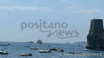 Weekend in barca a Positano: ecco lo yacht di lusso appartenuto al magnate greco rivale di Onassis - Positanonews - Positanonews