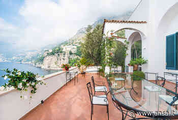 Turisti denunciano, aggrediti in un parcheggio a Positano - Agenzia ANSA