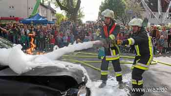 Essen: Erlebniswelt Feuerwehr lockt in Kettwiger Altstadt - WAZ News