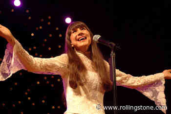 Judith Durham, Australian Folk Icon Who Sang With the Seekers, Dead at 79