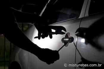 Veículo deixado estacionado é furtado durante a noite em Indaial - Misturebas