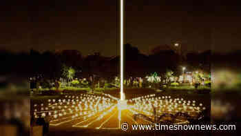 'Digital Jyot': PM Modi tweets pictures of sky beam light tribute to freedom fighters in Delhi - Times Now