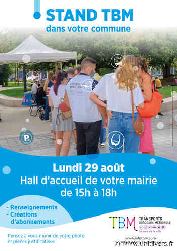 Stand TBM à la mairie Mairie Carbon-Blanc lundi 29 août 2022 - Unidivers