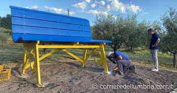 Perugia, a Colle Umberto inaugurata la prima Big Bench dell'Umbria. Come trovarla: le indicazioni - Corriere dell'Umbria