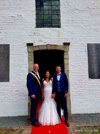 Eerste officiële huwelijk in de kapel van Wijlegem (Zwalm) - NUUS