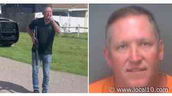 Florida man threatened landscaper with assault rifle in parking dispute, police say - WPLG Local 10