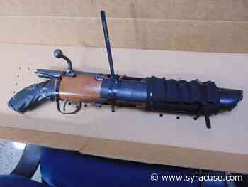 Man fired shotgun in park before robbing Central New York restaurant, police say - syracuse.com