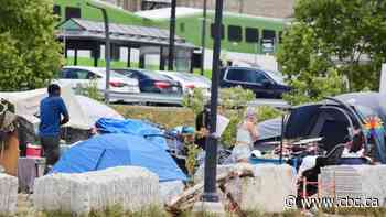 Kitchener encampment gets 24-hour security, on-site portable washrooms - CBC.ca