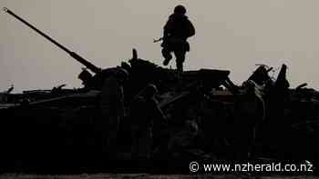 Battle royale: Heather du Plessis-Allan v Simon Wilson on the chaos of 2022 - New Zealand Herald