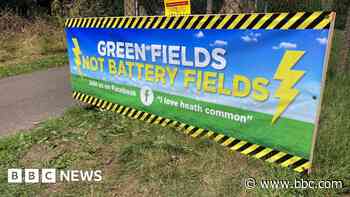 Wakefield: Battery storage plant opposed amid fire worries - BBC