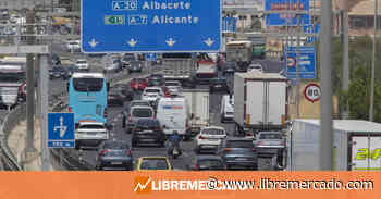 Sánchez anticipa recortes al coche particular: "Tiene costes que la sociedad no puede soportar" - Libre Mercado