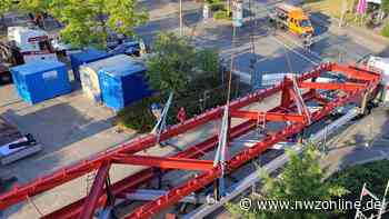 Feuerwehrhaus-Sanierung in Cloppenburg: 60 Tonnen schwere Stahlkonstruktion geliefert - Nordwest-Zeitung