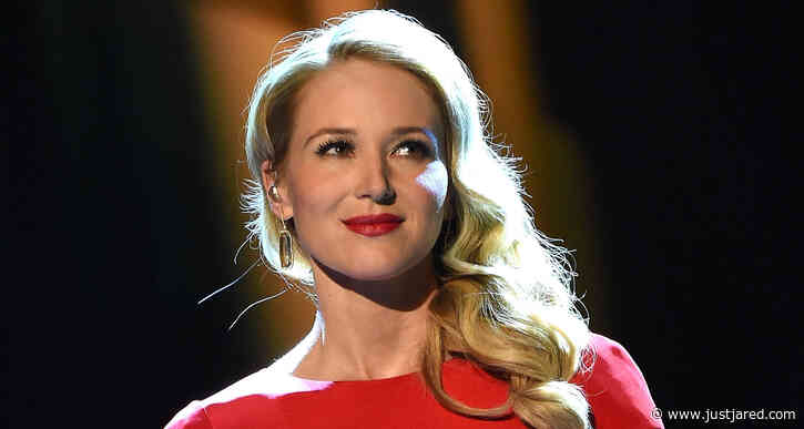 Jewel Reveals Tour Bus Caught on Fire During 'Off-Day'