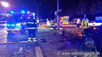 Horror-Crash in München: Beifahrer (†26) wird durch Heckscheibe geschleudert – tot