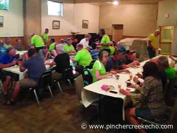 United Church hosts Habitat for Humanity cyclists - Pincher Creek Echo