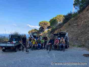 Messina, un gruppo di cittadini ripulisce 3 km di strada: si unisce a loro Francesco Pagano, presidente della VI Circoscrizione - StrettoWeb
