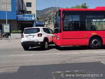 Messina. Altro incidente tra bus e auto, stavolta a Tremestieri - Tempo Stretto