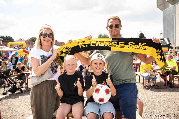 Stralende zon lokt veel supporters naar fandag van Lierse Kempenzonen: “Speciaal verlof gepakt om hier te zijn”