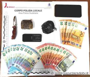 Lotta allo spaccio a Jesolo: sequestrati oltre mezzo etto di Hashish - Televenezia