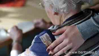 Incontri in biblioteca, giochi da tavolo e proiezioni di film: a Bari per gli anziani le attività di 'Agosto non ti conosco' - BariToday