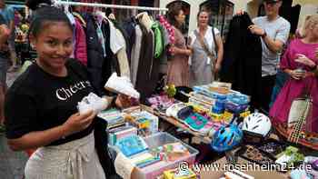 Wahnsinn, was die Leute gebunkert haben: So war der Wasserburger Nachtflohmarkt