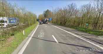 Ongeval op de A8 Brussel richting Doornik ter hoogte van Halle: doorgang is moeilijk - Het Laatste Nieuws