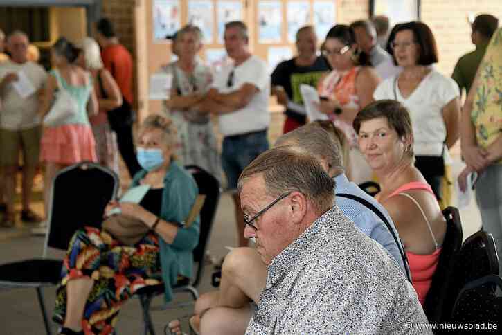 Ongerustheid over tijdelijk asielcentrum blijft: “De asielzoekers gaan hier een hele dag rondzwerven, dat geeft geen veilig gevoel”