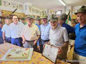 Gli Alpini festeggiano il veterano Butti, fondatore del gruppo - Prima Lecco