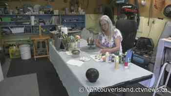 Nanaimo lawn bowler turns sport's 'bowls' into art | CTV News - CTV News VI