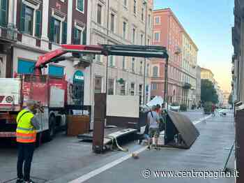 Isole horror ultimo atto. Il Comune di Ancona smantella tutto all'alba - Centropagina