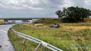A3 in Emmerich: Pkw blieb nach Unfall auf dem Dach liegen - NRZ News