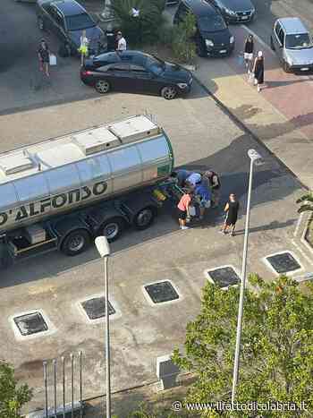 Non solo Richard Gere, la vera Crotone è senz'acqua... - Il Fatto di Calabria